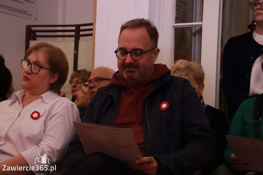 Foterelacja Zawiercie: Spektakl w Bibliotece Publicznej.