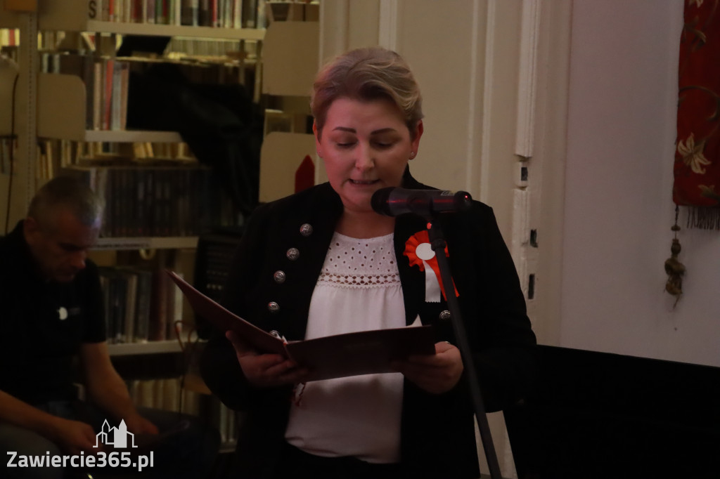 Foterelacja Zawiercie: Spektakl w Bibliotece Publicznej.