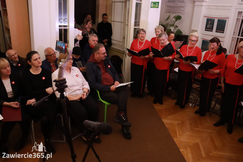 Foterelacja Zawiercie: Spektakl w Bibliotece Publicznej.
