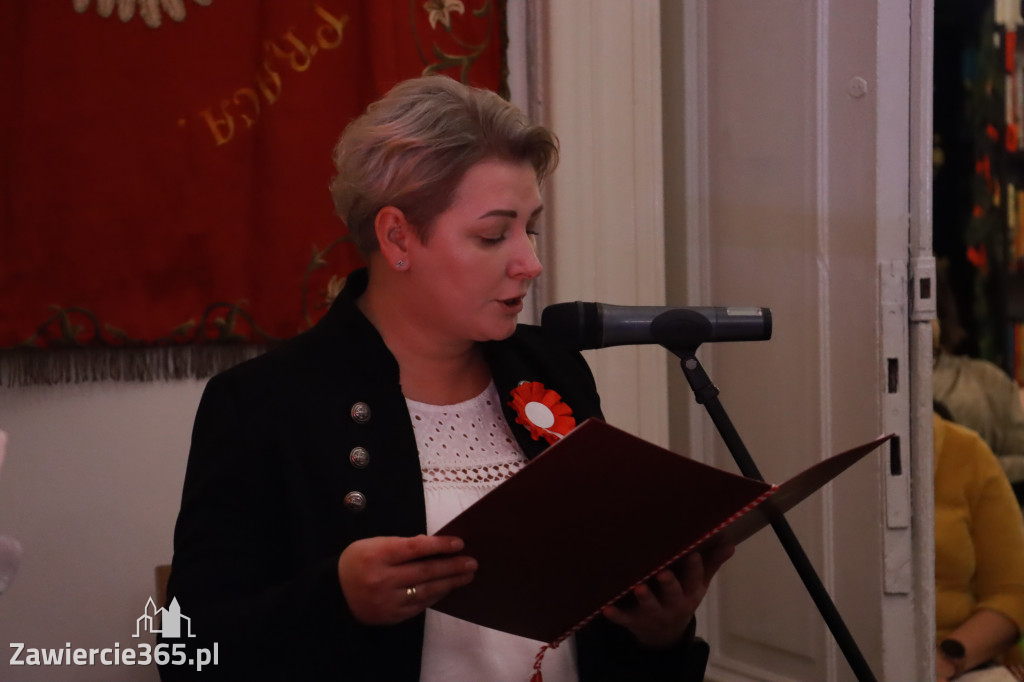 Foterelacja Zawiercie: Spektakl w Bibliotece Publicznej.