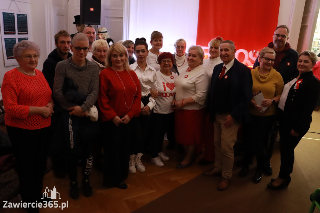 Foterelacja Zawiercie: Spektakl w Bibliotece Publicznej.