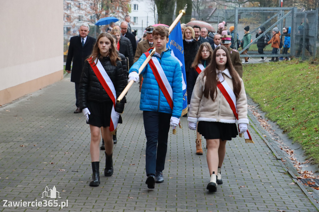 Fotorelacja I: 100-lecie SP1 w Porębie