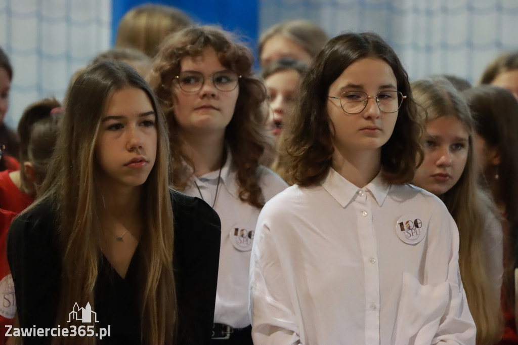 Fotorelacja I: 100-lecie SP1 w Porębie