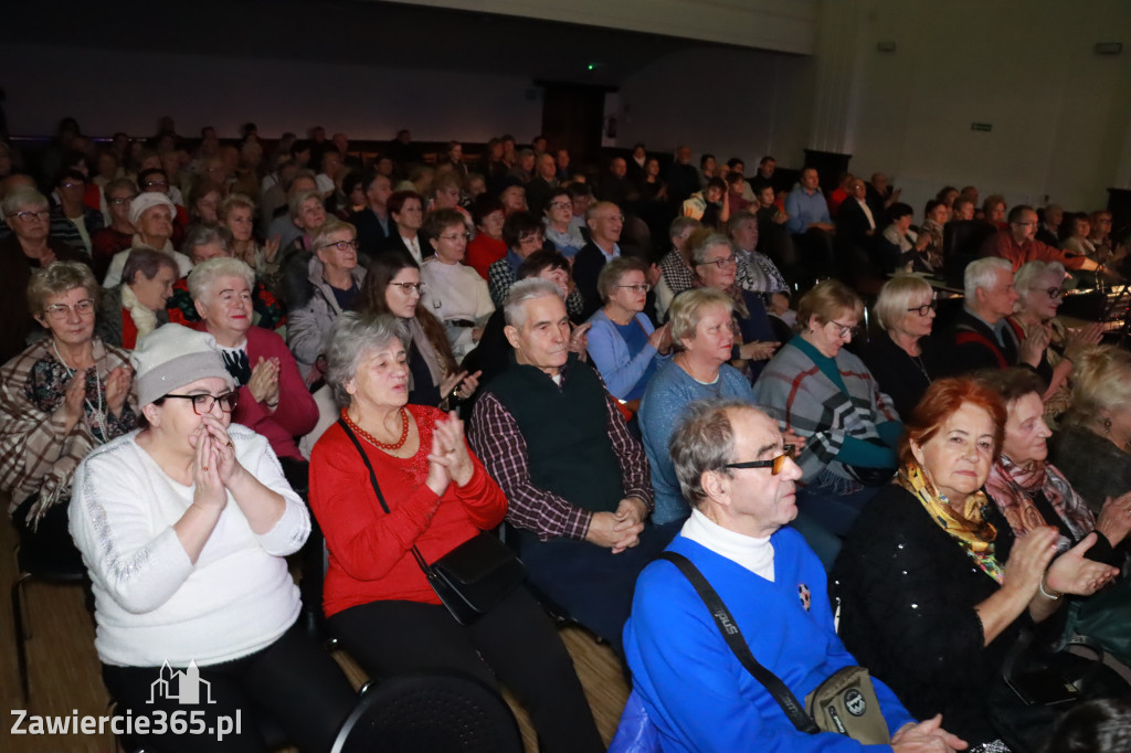 Fotorelacja Poręba: Koncert - Powróćmy jak za dawnych lat...