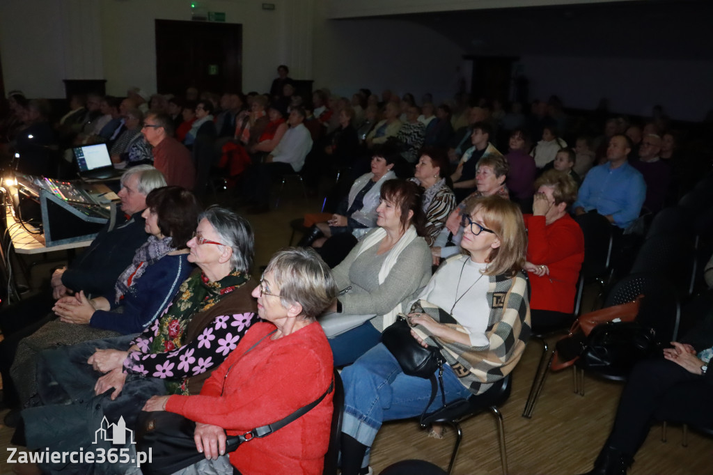 Fotorelacja Poręba: Koncert - Powróćmy jak za dawnych lat...