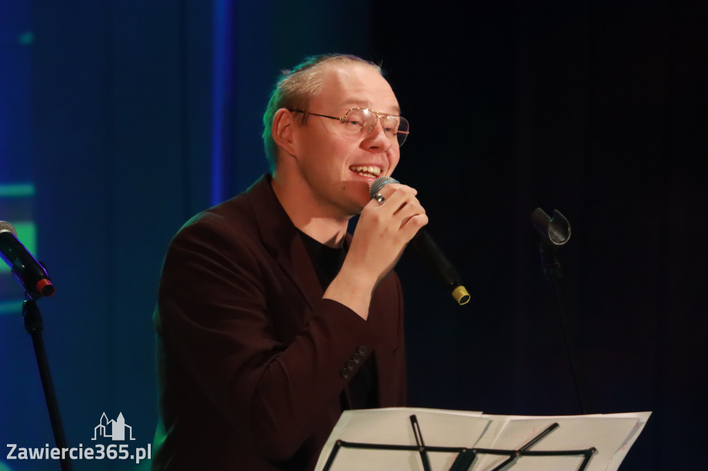 Fotorelacja Poręba: Koncert - Powróćmy jak za dawnych lat...