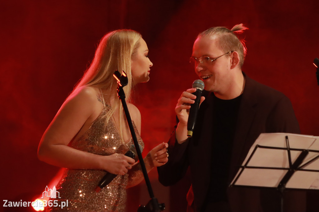 Fotorelacja Poręba: Koncert - Powróćmy jak za dawnych lat...