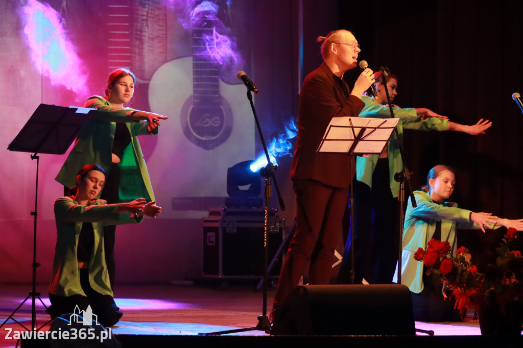 Fotorelacja Poręba: Koncert - Powróćmy jak za dawnych lat...
