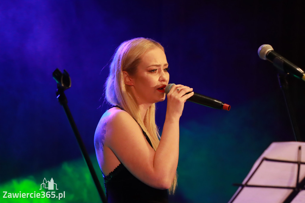 Fotorelacja Poręba: Koncert - Powróćmy jak za dawnych lat...