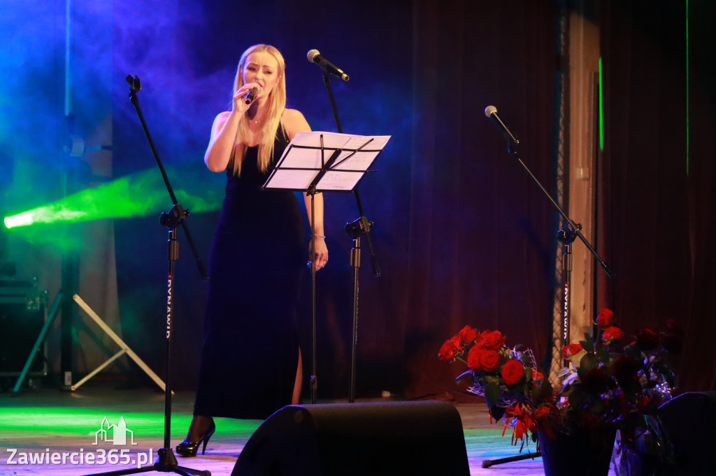 Fotorelacja Poręba: Koncert - Powróćmy jak za dawnych lat...