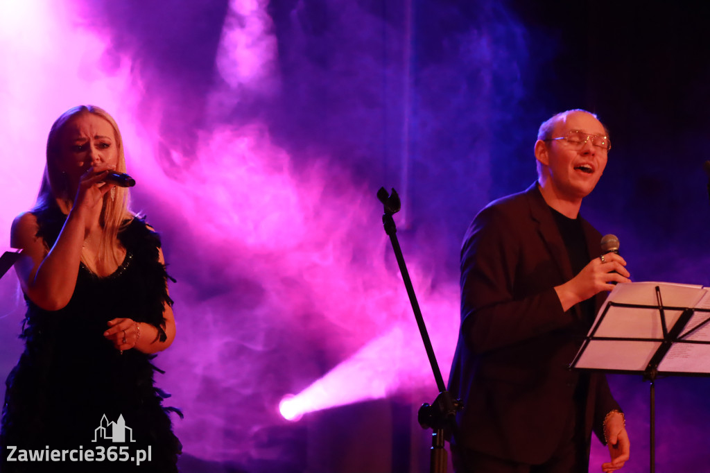 Fotorelacja Poręba: Koncert - Powróćmy jak za dawnych lat...