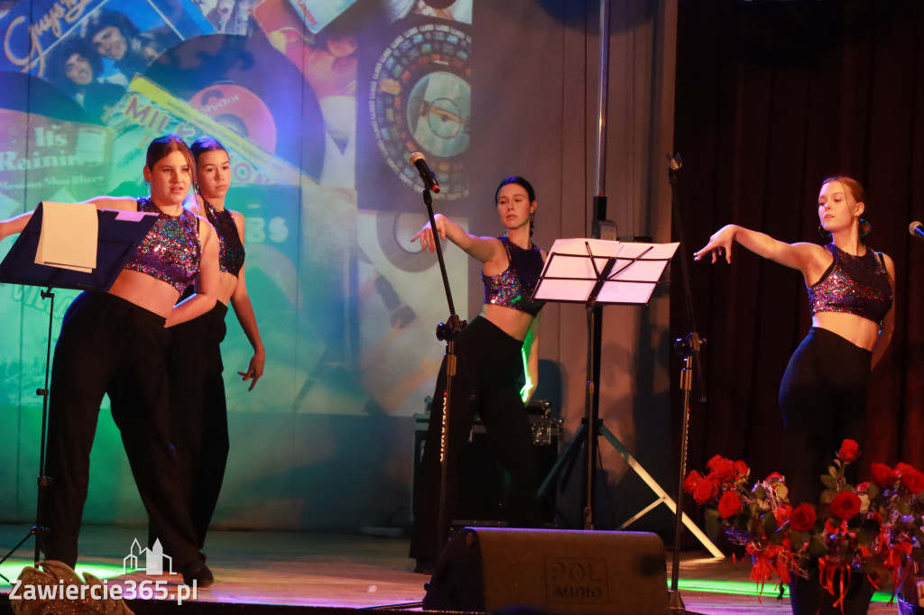 Fotorelacja Poręba: Koncert - Powróćmy jak za dawnych lat...
