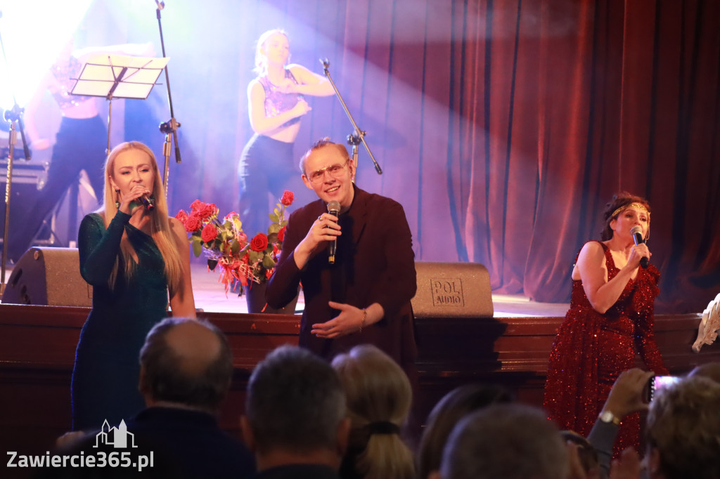 Fotorelacja Poręba: Koncert - Powróćmy jak za dawnych lat...