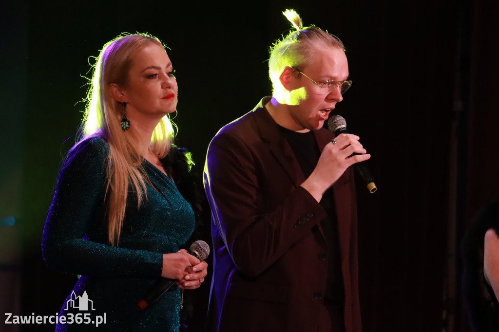 Fotorelacja Poręba: Koncert - Powróćmy jak za dawnych lat...