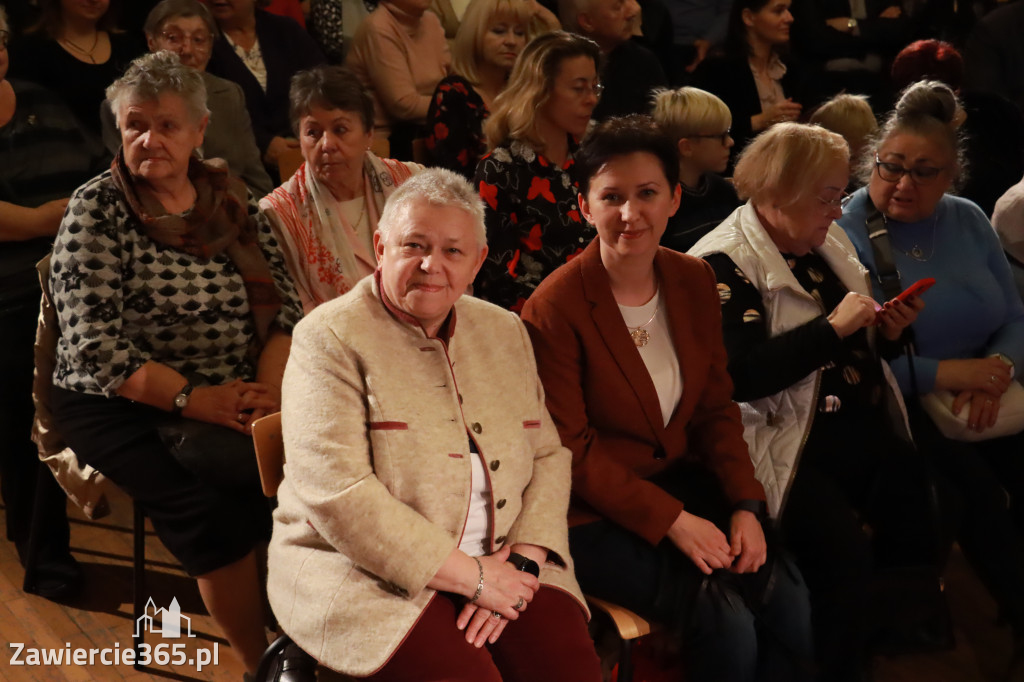 Fotorelacja: Koncert Filharmonia Jurajska  Świąteczne Opowieści.