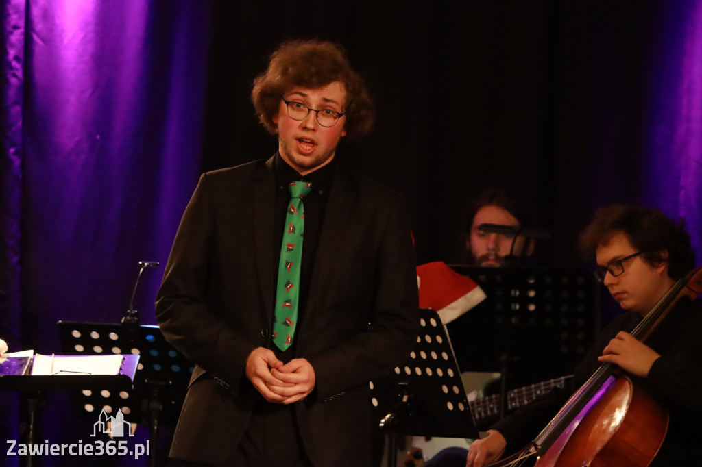 Fotorelacja: Koncert Filharmonia Jurajska  Świąteczne Opowieści.