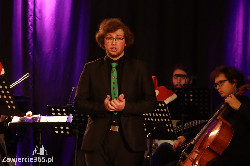 Fotorelacja: Koncert Filharmonia Jurajska  Świąteczne Opowieści.