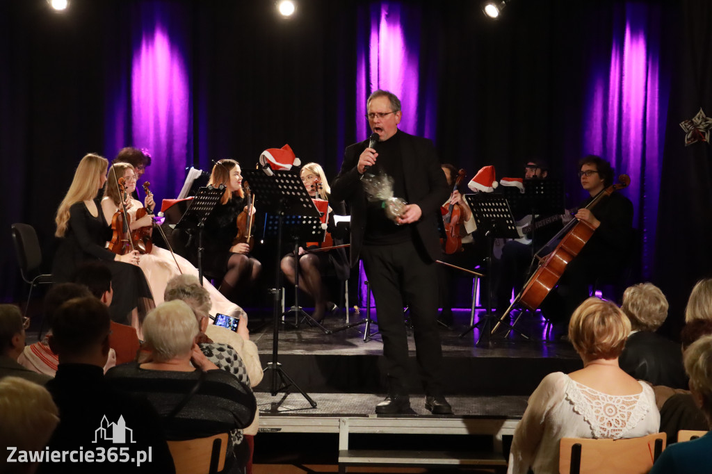 Fotorelacja: Koncert Filharmonia Jurajska  Świąteczne Opowieści.