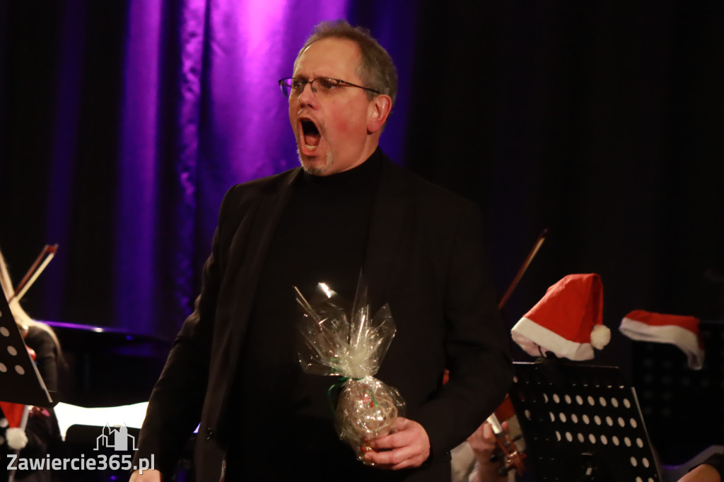 Fotorelacja: Koncert Filharmonia Jurajska  Świąteczne Opowieści.