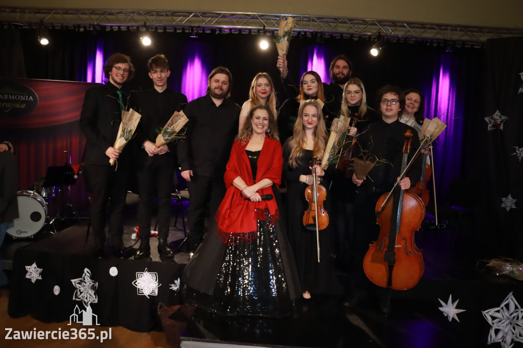 Fotorelacja: Koncert Filharmonia Jurajska  Świąteczne Opowieści.