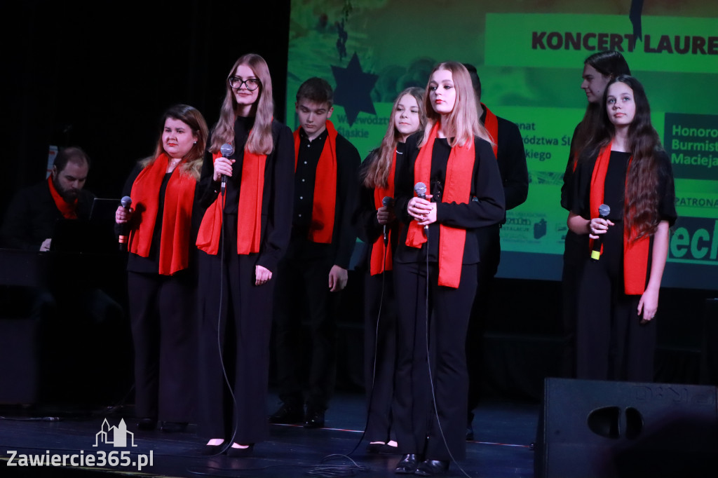 Fotorelacja: Jurajski Festiwal Kolęd i Pastorałek w Łazach