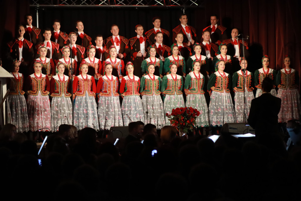 Fotorelacja: Koncert Zespółu Pieśni i Tańca 