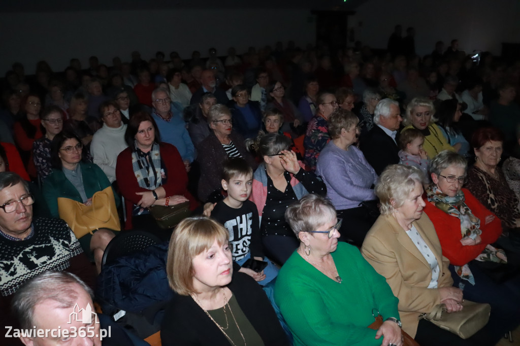 Fotorelacja: Koncert Zespółu Pieśni i Tańca 