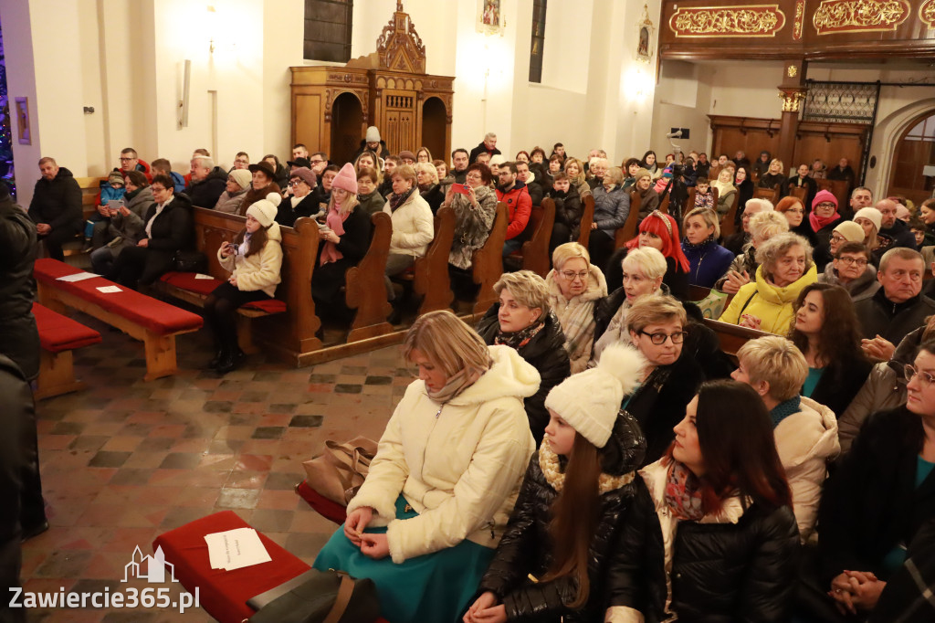  Fotorelacja: Koncert Kolęd w Kroczycach.