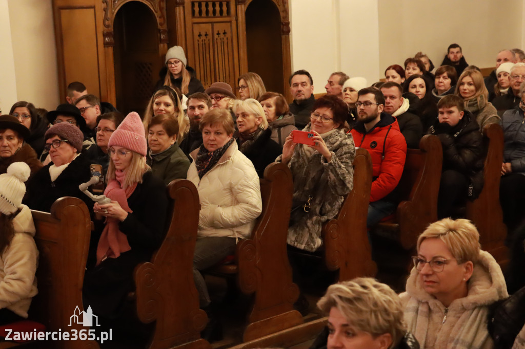  Fotorelacja: Koncert Kolęd w Kroczycach.