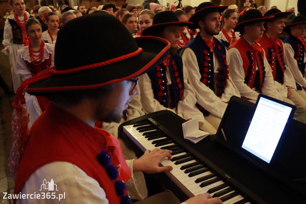  Fotorelacja: Koncert Kolęd w Kroczycach.