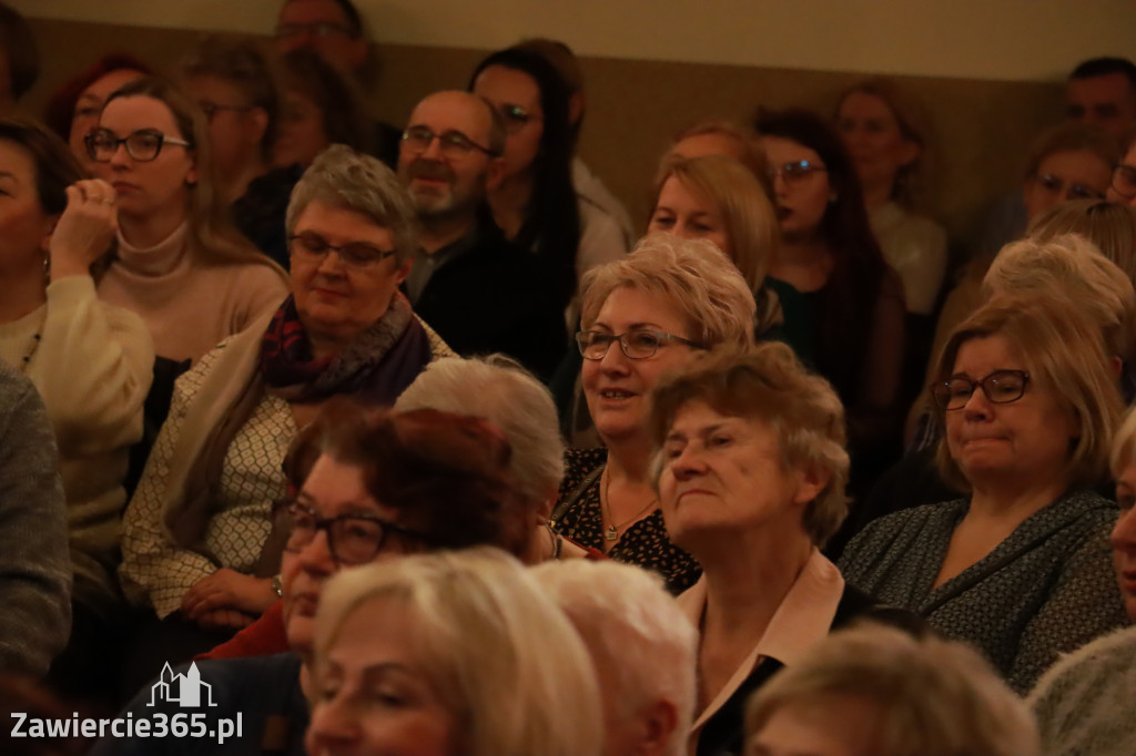 Fotorelacja: POCZTÓWKA Z PARYŻA Koncert Filharmonia Jurajska