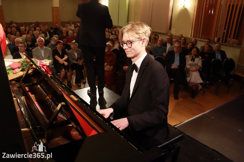 Fotorelacja: POCZTÓWKA Z PARYŻA Koncert Filharmonia Jurajska