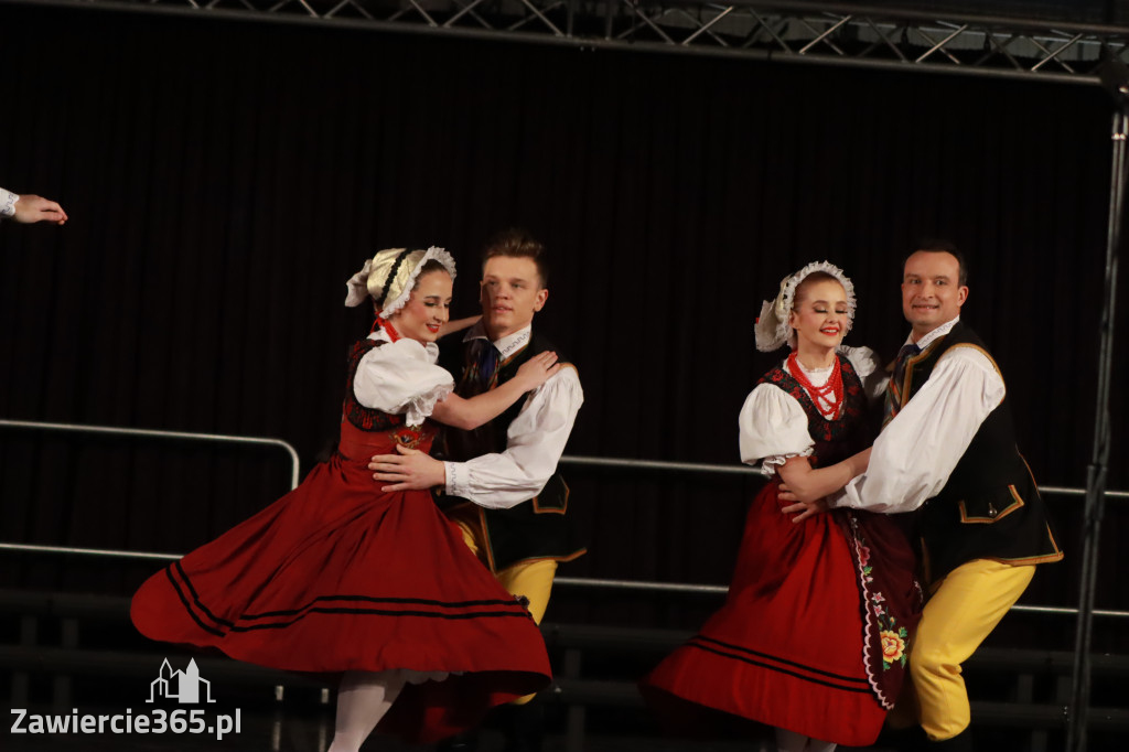 Fotorelacja I: Zespół Pieśni i Tańca Śląsk w Łzach.