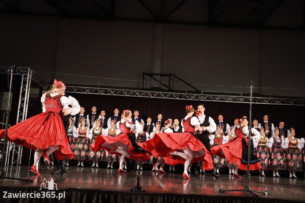 Fotorelacja I: Zespół Pieśni i Tańca Śląsk w Łzach.