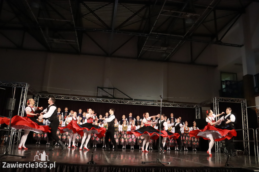 Fotorelacja I: Zespół Pieśni i Tańca Śląsk w Łzach.