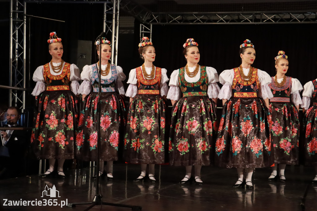 Fotorelacja I: Zespół Pieśni i Tańca Śląsk w Łzach.