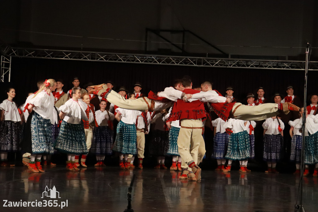 Fotorelacja II: Zespół Pieśni i Tańca Śląsk w Łzach.