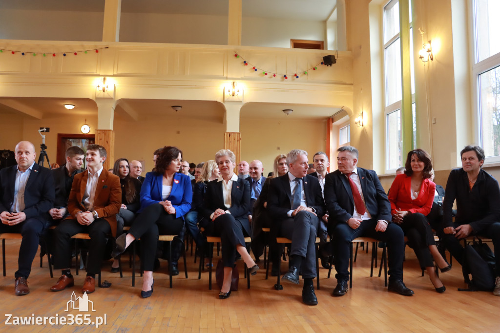 Fotorelacja: Prezentacja kandydatów Komitetu Koalicji Obywatelskiej w Zawierciu