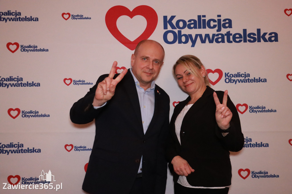 Fotorelacja: Prezentacja kandydatów Komitetu Koalicji Obywatelskiej w Zawierciu