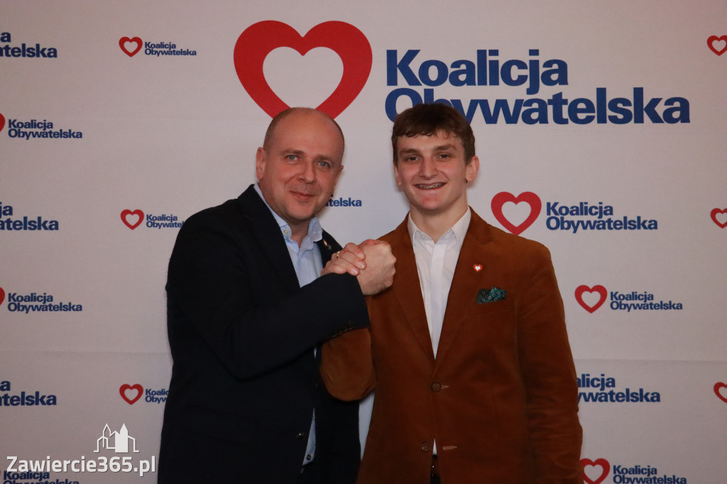 Fotorelacja: Prezentacja kandydatów Komitetu Koalicji Obywatelskiej w Zawierciu