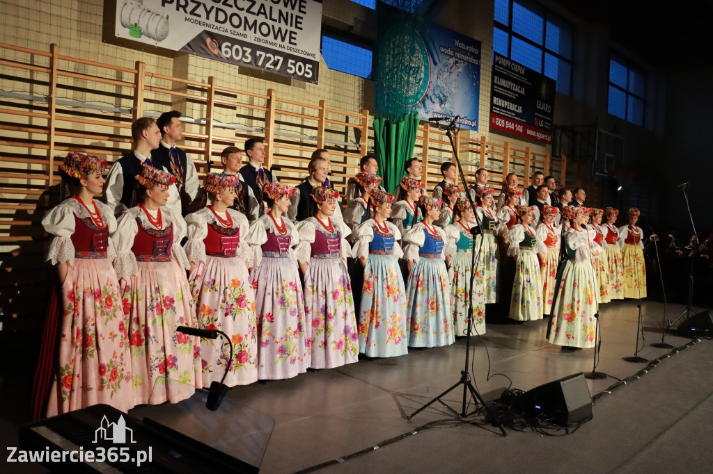 Fotorelacja Włodowice: Koncert Zespołu Pieśni i Tańca Śląsk.