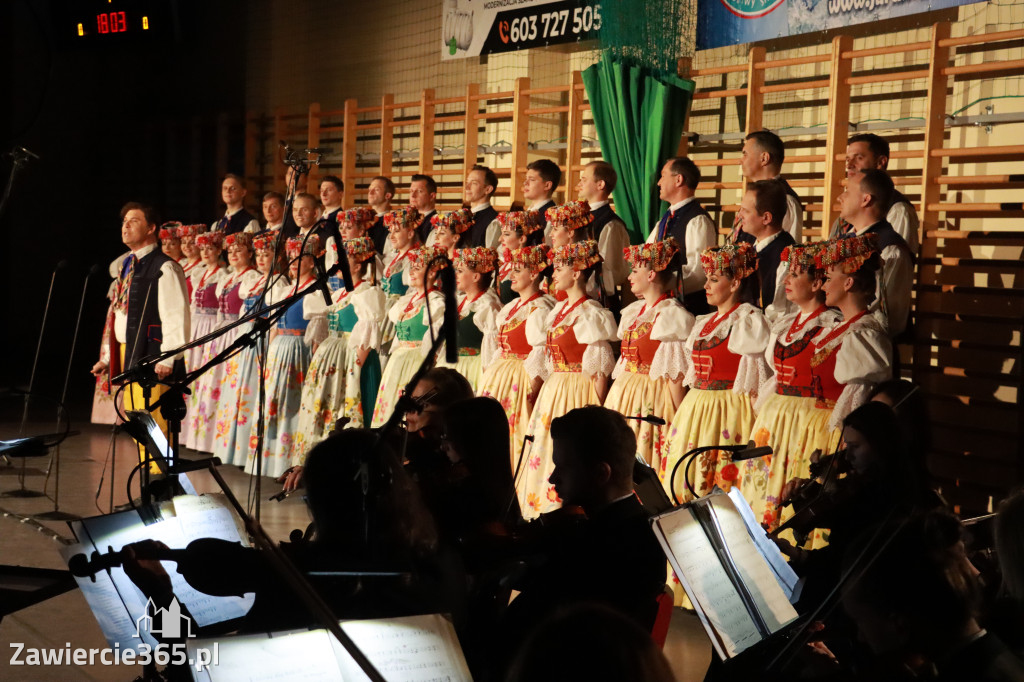 Fotorelacja Włodowice: Koncert Zespołu Pieśni i Tańca Śląsk.