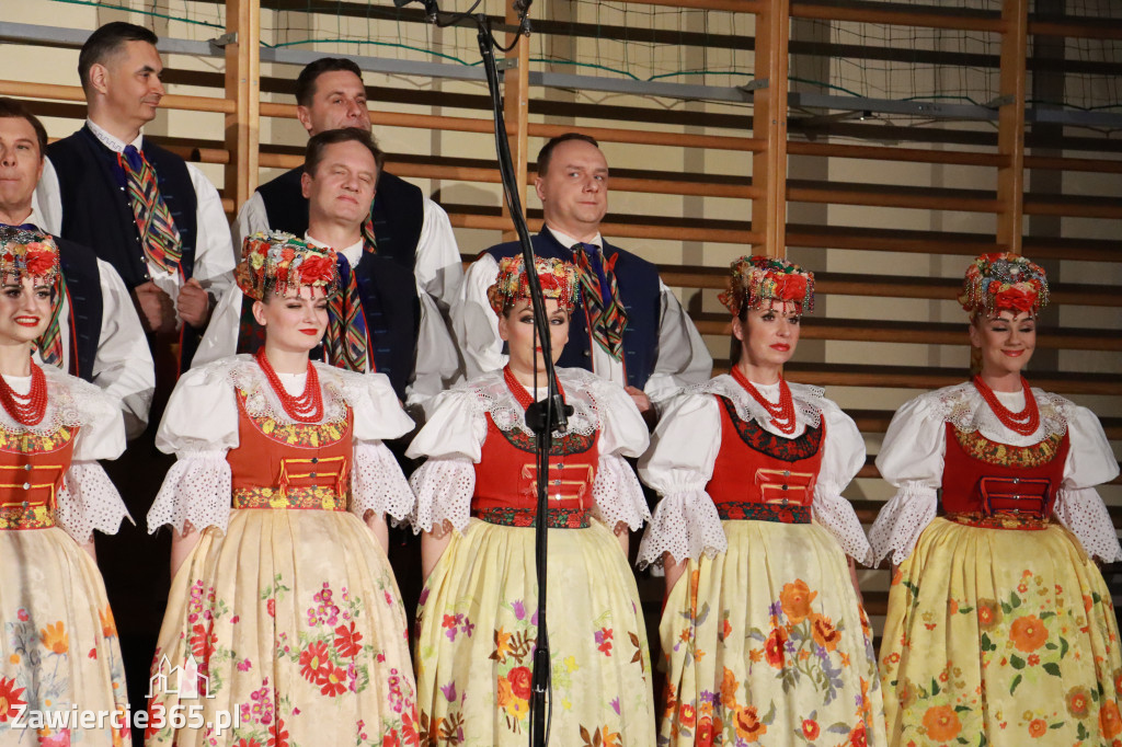 Fotorelacja Włodowice: Koncert Zespołu Pieśni i Tańca Śląsk.