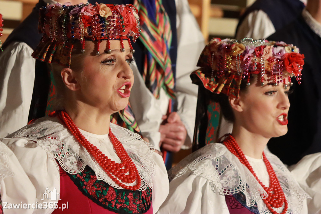 Fotorelacja Włodowice: Koncert Zespołu Pieśni i Tańca Śląsk.