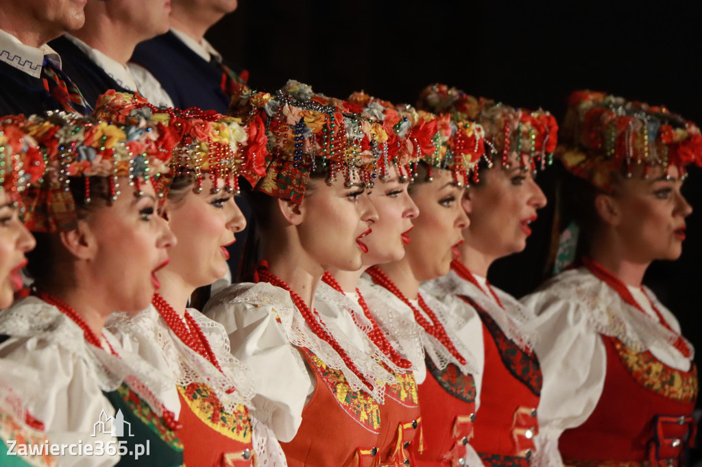 Fotorelacja Włodowice: Koncert Zespołu Pieśni i Tańca Śląsk.