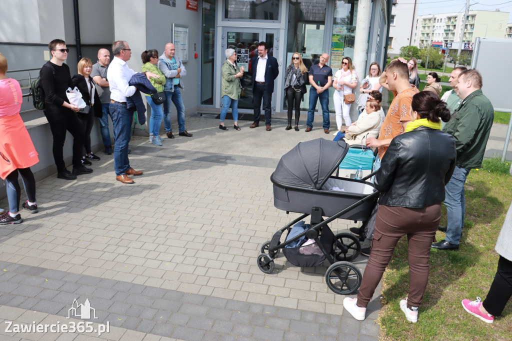 Fotorelacja Łazy: spacer z Burmistrzem Maciejem Kaczyńskim