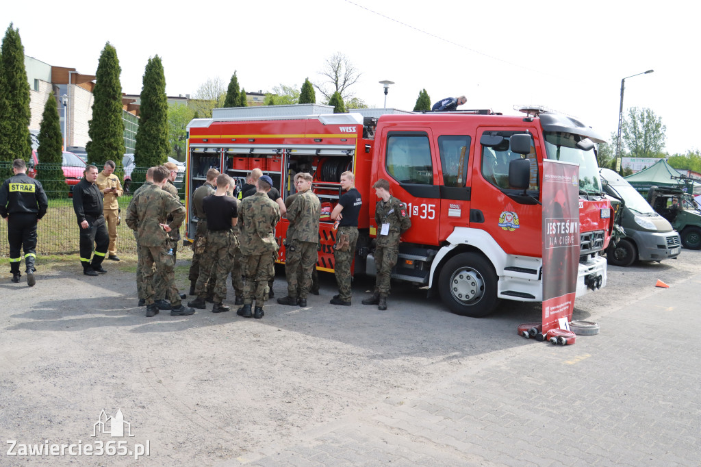 Fotorelacja Łazy: spacer z Burmistrzem Maciejem Kaczyńskim