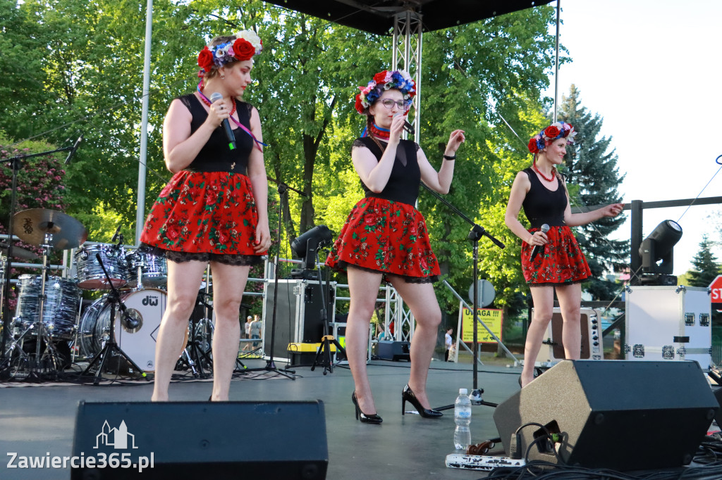 Fotorelacja Zawiercie: Izabela Grzyb, Trio Retro, Słowianki