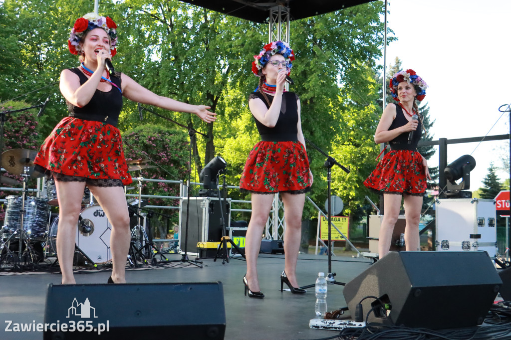 Fotorelacja Zawiercie: Izabela Grzyb, Trio Retro, Słowianki