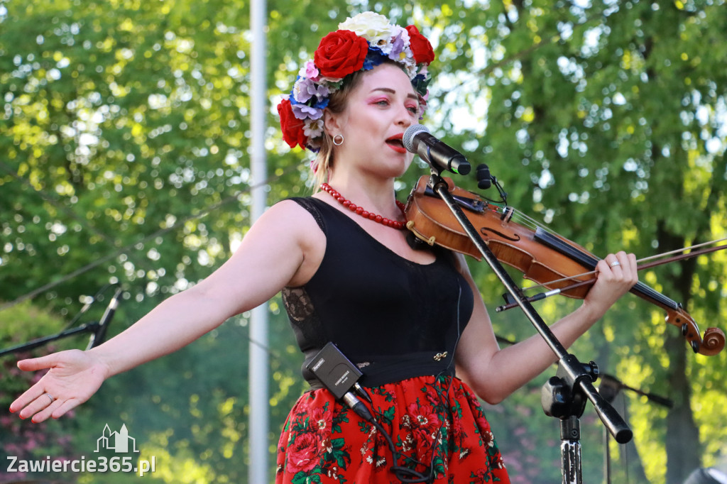 Fotorelacja Zawiercie: Izabela Grzyb, Trio Retro, Słowianki